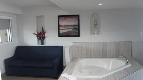 la-quinta-inn-suites-by-wyndham-oceanfront-daytona-beach-main-hero