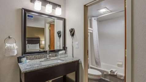 quality-inn-suites-meridian-west-boise