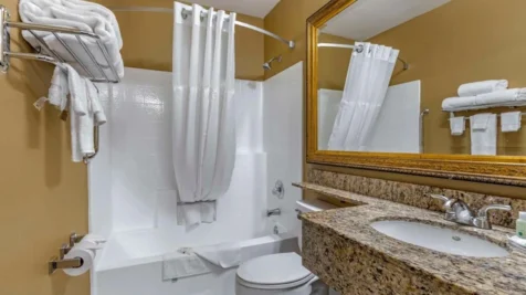 quality-inn-suites-westminster-seal-beach-main-hero