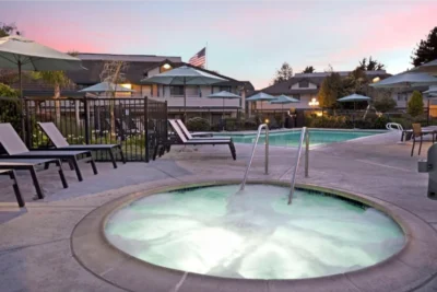 seacliff-inn-aptos-tapestry-collection-by-hilton