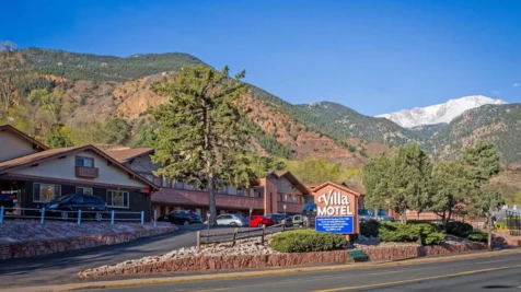 villa-motel-at-manitou-springs-main-hero