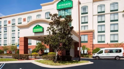 wingate-by-wyndham-orlando-international-airport-main-hero