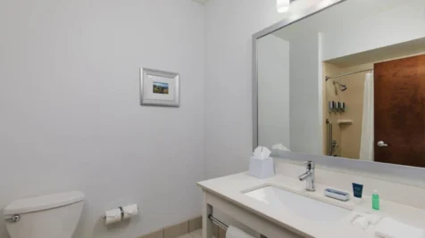 Four Points by Sheraton Portland East – Portland