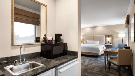 Hampton Inn Charleston-North – North Charleston