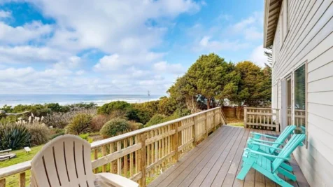 Panoramic Ocean Views, Game Room, New Hot Tub – Waldport